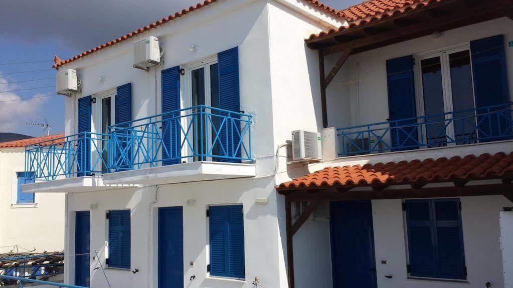 באטסי Villa Aegeo Studios מראה חיצוני תמונה